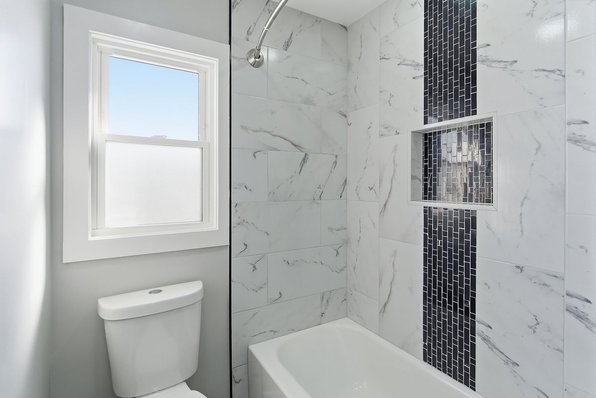 Building Photo - 19 Evelyn Ct