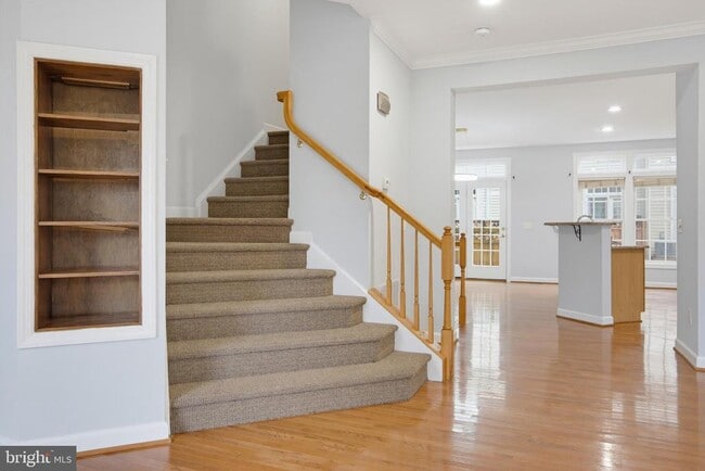 Building Photo - 5822 Pearson Ln
