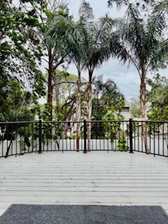 Building Photo - 512 Wideview Ave