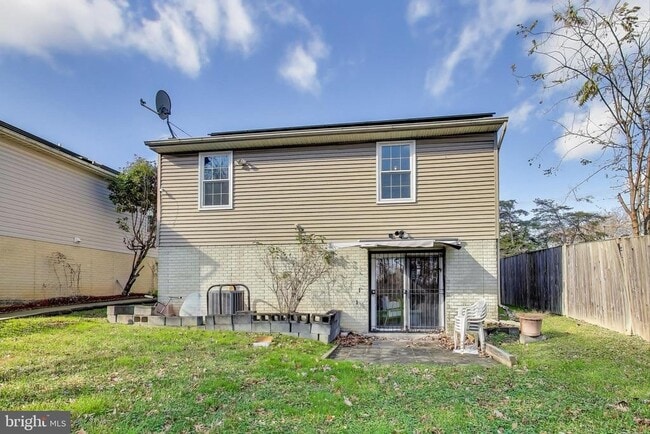 Building Photo - 1404 Pacific Ave