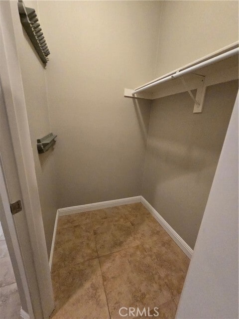 Building Photo - 736 Summit Dr