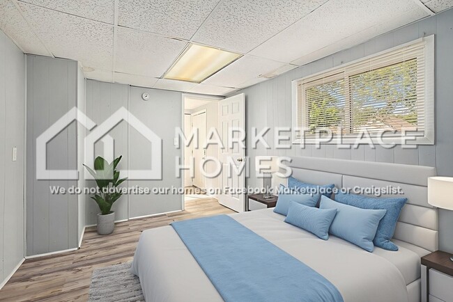 Building Photo - 7043 Meadow Ave