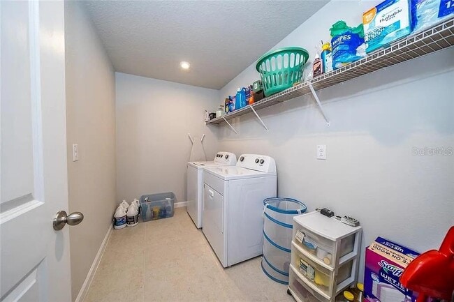 Building Photo - 26082 Woven Wicker Bnd