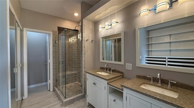 Building Photo - 343 Caribbean Dr