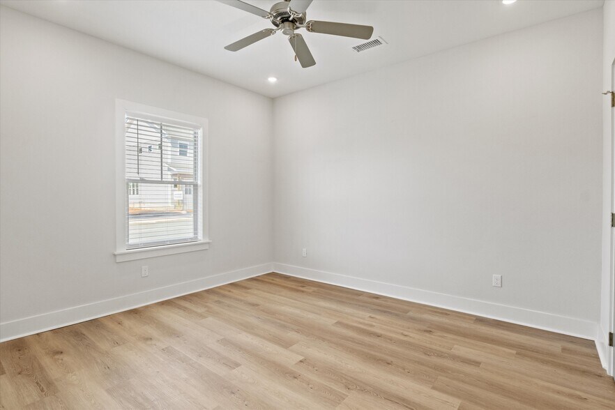 Building Photo - 4084 Ivy Green Trl