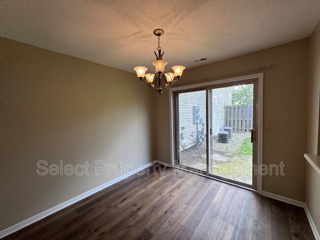 Building Photo - 5412 Evard Rd