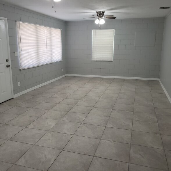 Building Photo - 2061 50th Avenue