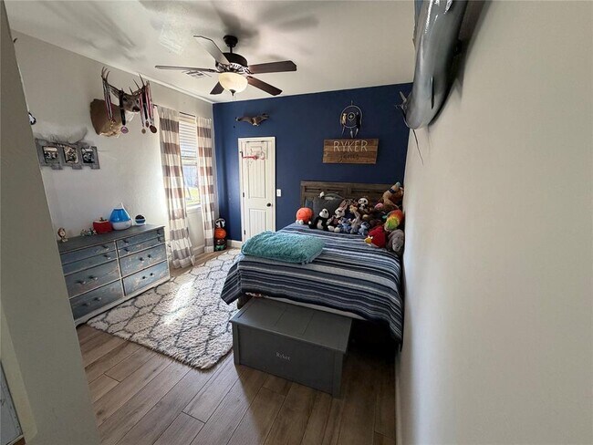 Building Photo - 1308 Glenmere Ct