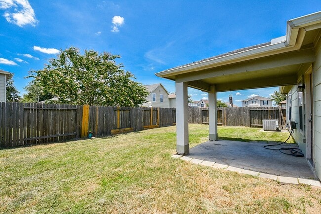 Building Photo - 29323 Hickory Terrace Dr