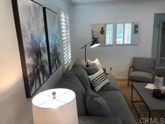 Building Photo - 2252 Etiwanda St