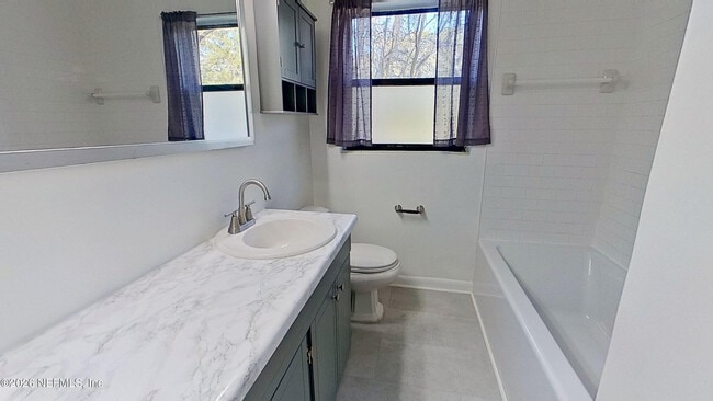 Building Photo - 1728 Lawson Rd