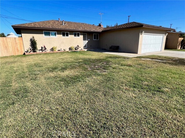 Building Photo - 11862 Steele Dr