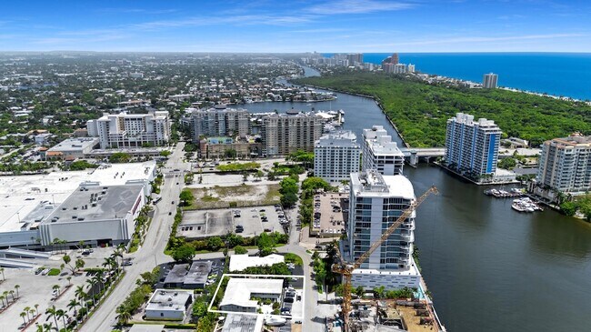 Building Photo - 915 Intracoastal Dr