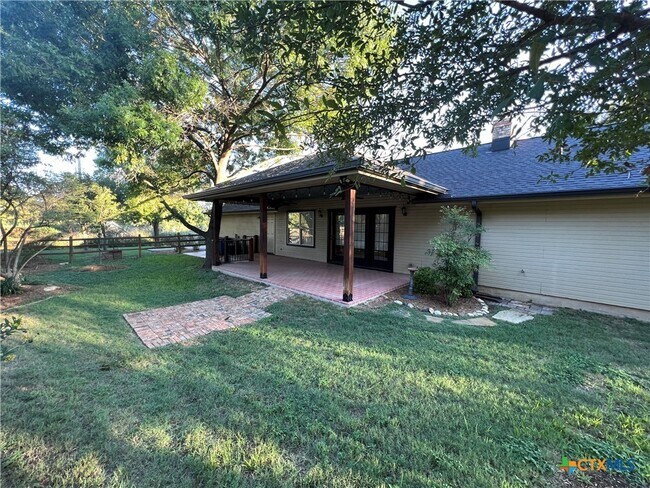 Building Photo - 1241 Rapids Rd