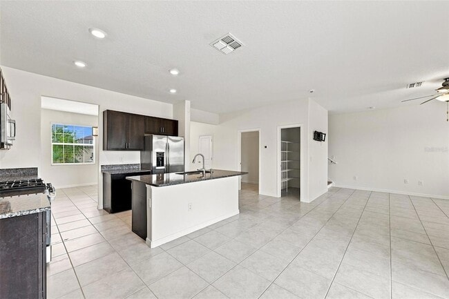 Building Photo - 9454 Channing Hill Dr