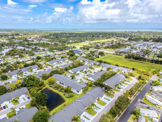 Building Photo - 11036 SE Sea Pines Cir