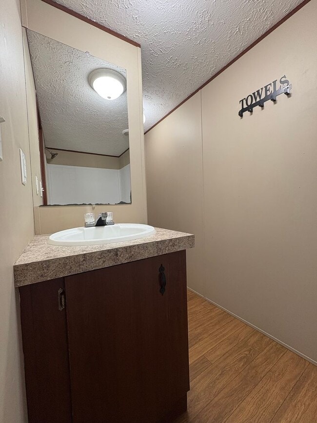 Building Photo - For Rent