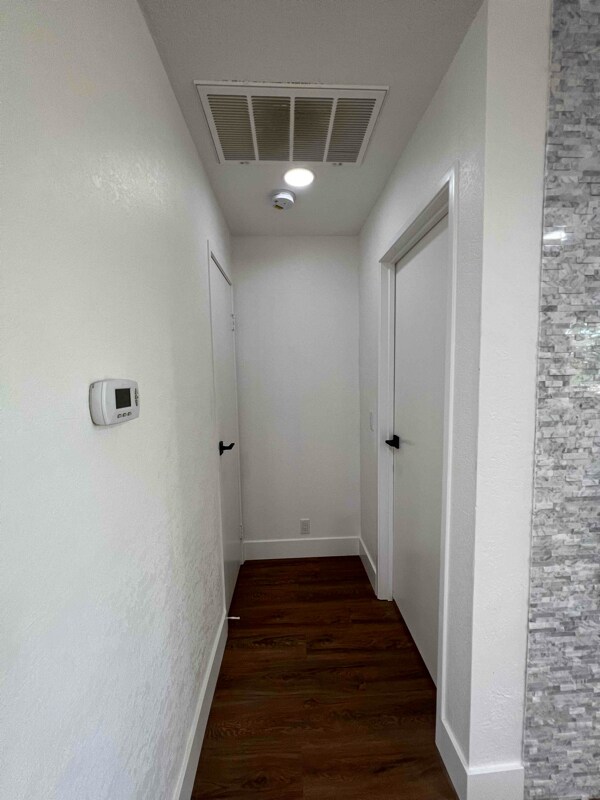 Building Photo - 680 N Ashurst Ct