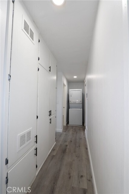 Building Photo - 460 Vista Ave