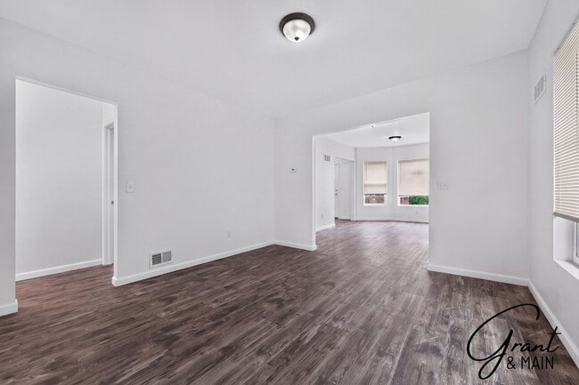 Building Photo - 1518 Lee Pl