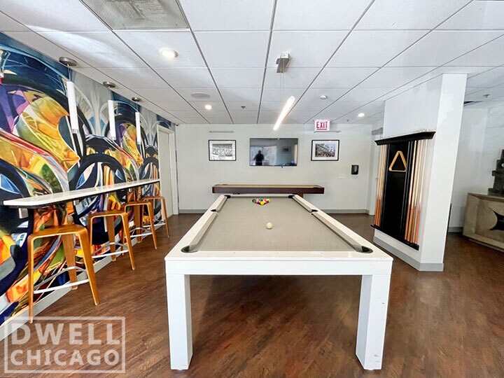 Building Photo - 216 N Canal St