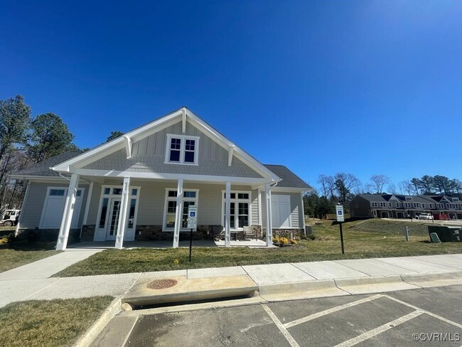 Building Photo - 580 Rivanna Hl Rd