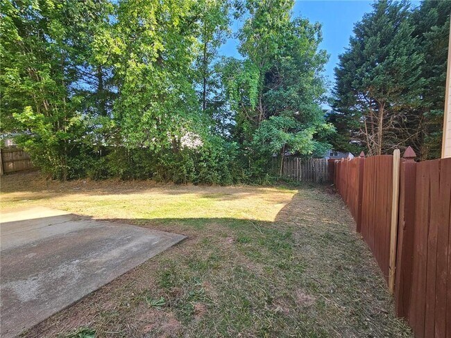 Building Photo - 1186 Scenic View Cir