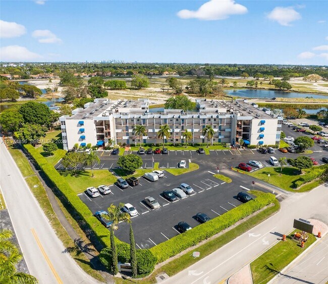 Building Photo - 7500 NW 30th Pl