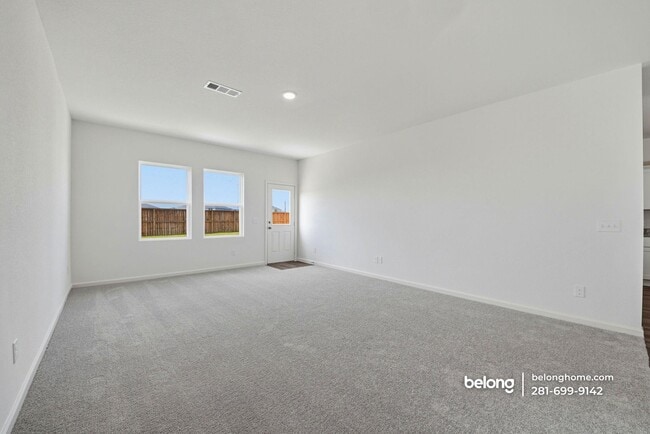 Building Photo - 10726 Sonny Trails Ct