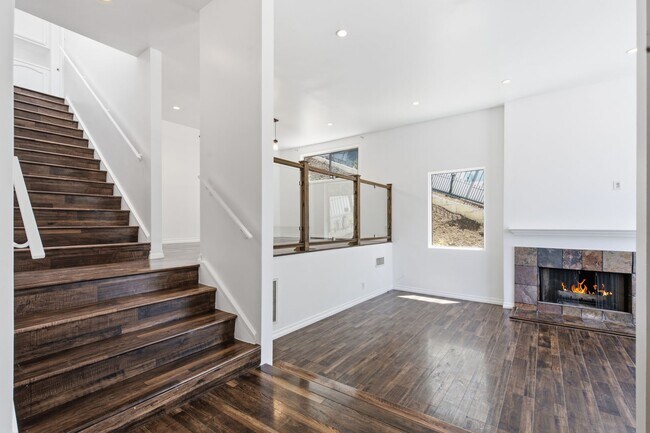 Building Photo - 5244 Baza Ave