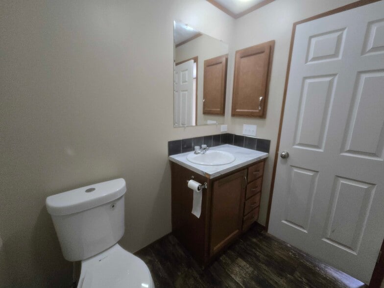 Building Photo - 3510 N 9th St