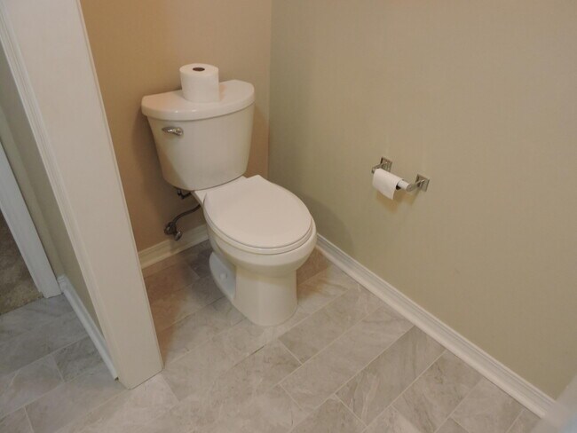 Building Photo - 5831 Buckskin Ct