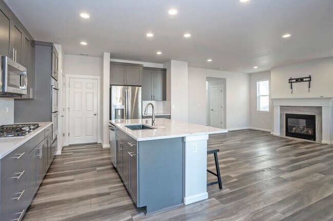 Building Photo - Newer 3-Bed Edgewood Home with A/C, Loft, ...