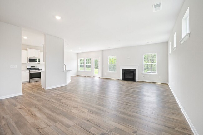 Building Photo - Like New Smart Home in the Palisades Area!