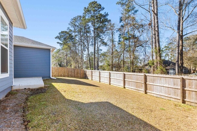 Building Photo - 8756 Glen Oak Trail