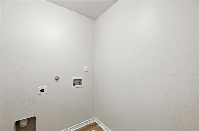 Building Photo - 813 E College Ave