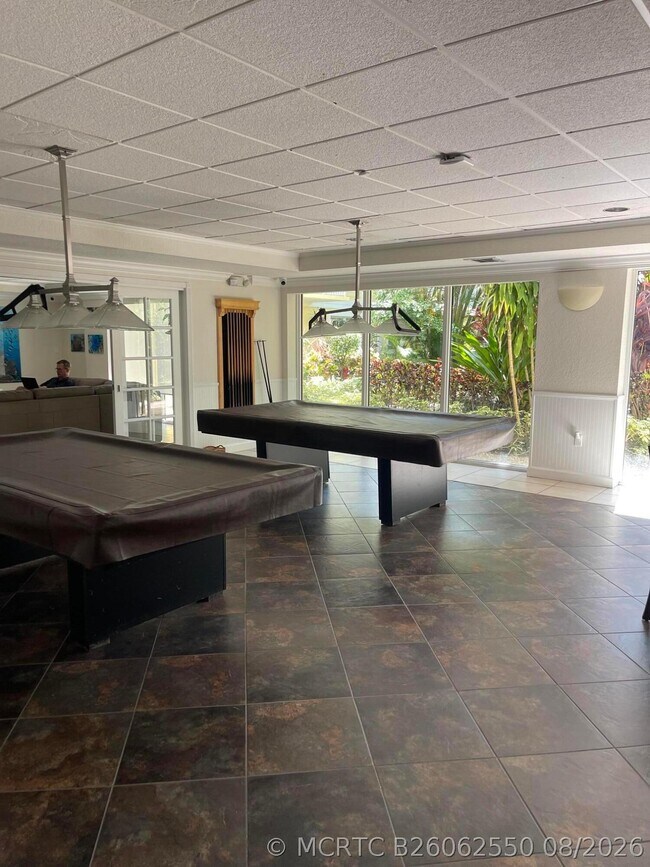 Building Photo - 1515 E Broward Blvd