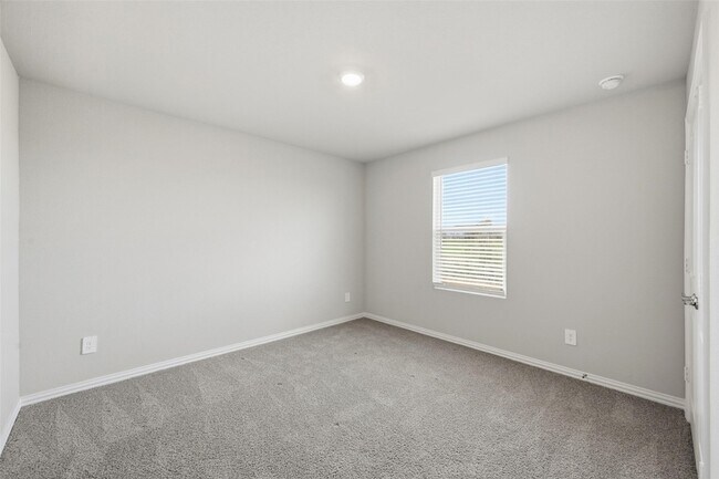 Building Photo - 602 Travine Dr