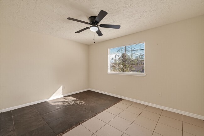 Building Photo - 20039 S Navaho Trail