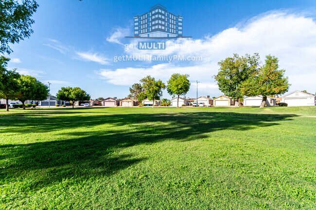 Building Photo - 18818 N 34th Dr