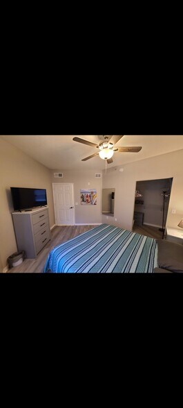 Building Photo - 15625 Ocean Walk Cir