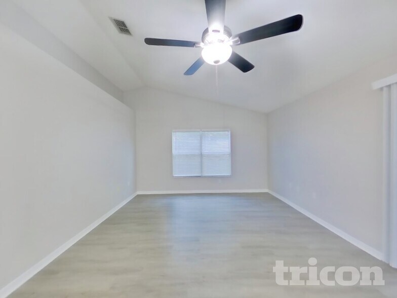 Building Photo - 3222 Crestwood Forest Dr