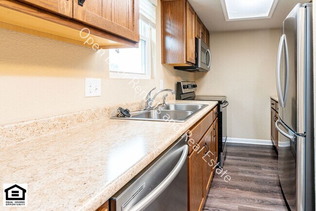 Building Photo - 7701-7729  E State Blvd