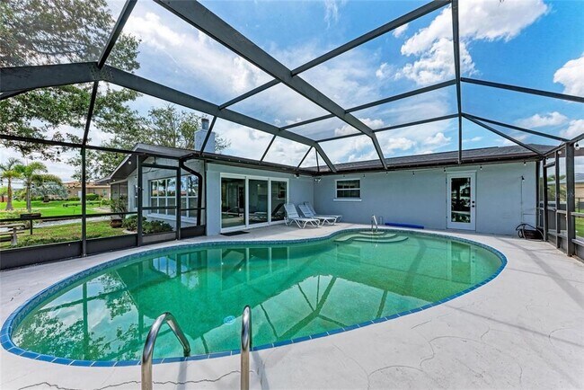 Building Photo - 3376 Peace River Dr