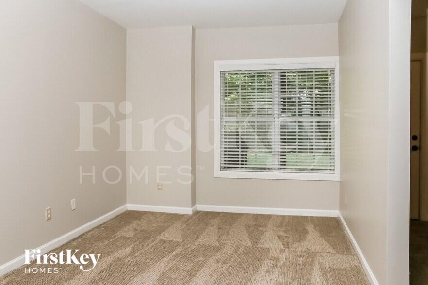 Building Photo - 2590 Darlington Ct SE