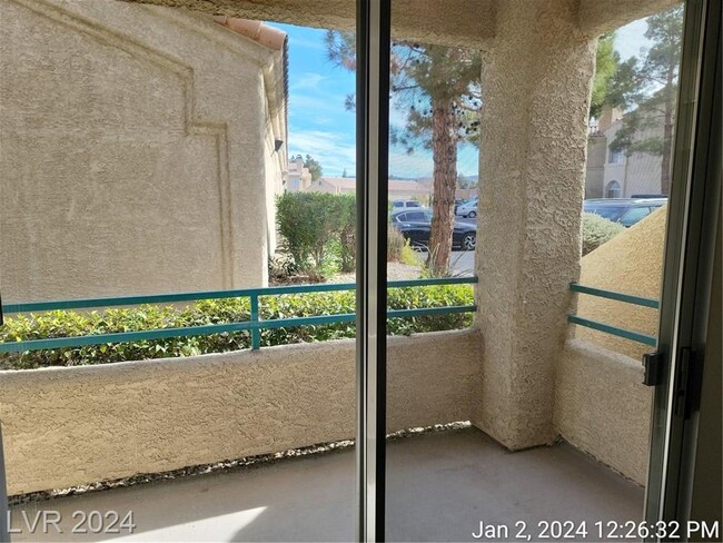 Building Photo - VERY DESIRABLE GREEN VALLEY 1st FLOOR UNIT...