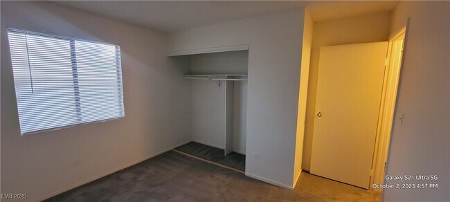 Building Photo - 1208 Observation Dr