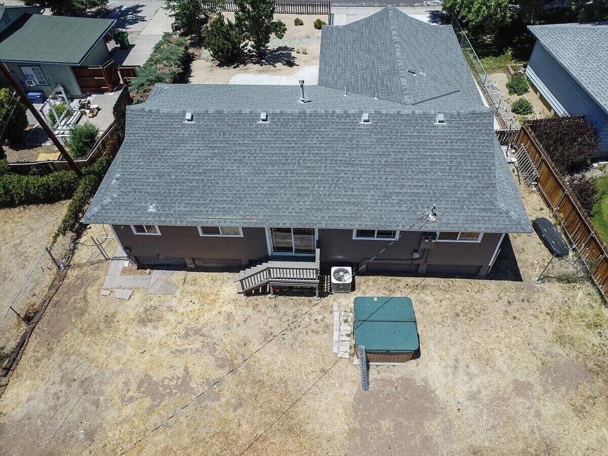 Building Photo - 1340 Rayburn Dr
