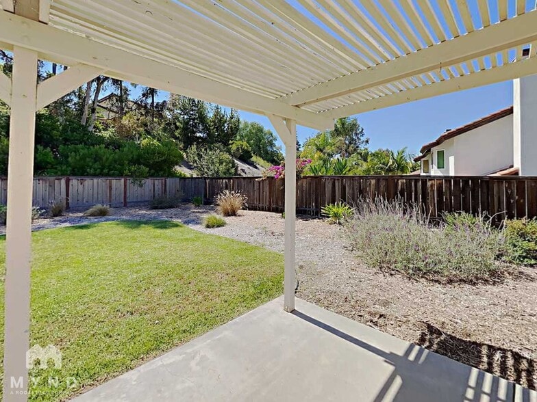 Building Photo - 3627 Cheshire Ave