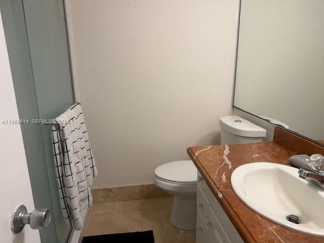 Building Photo - 5161 Collins Ave